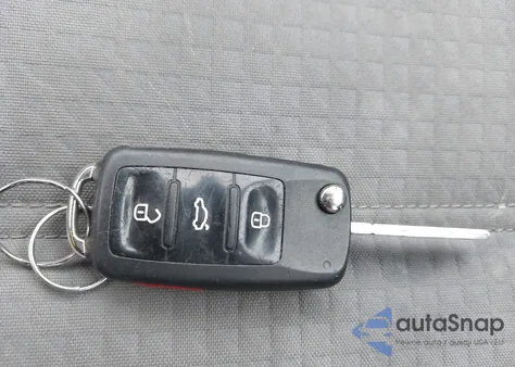 2017 Volkswagen Jetta 1.4T S z USA, uszkodzony, nr VIN 3VW2B7AJ0HM279829